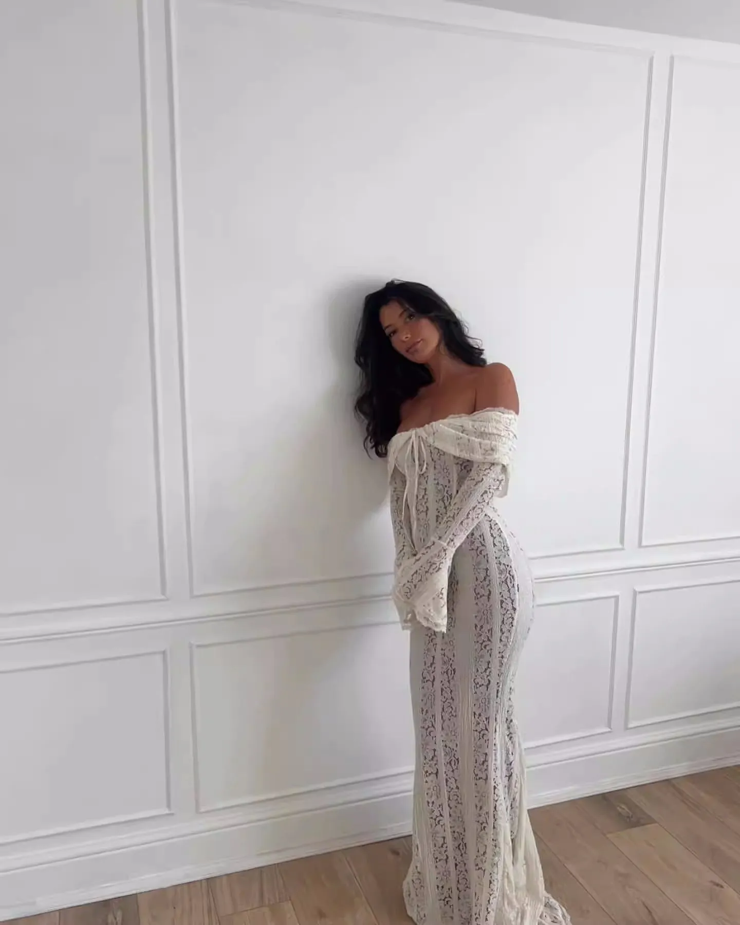 Amozae-Christmas Outfits New Year's Eve Dress Night Out Club Dresses cute winter outfits Daysi Off Shoulder Lace Maxi Dress