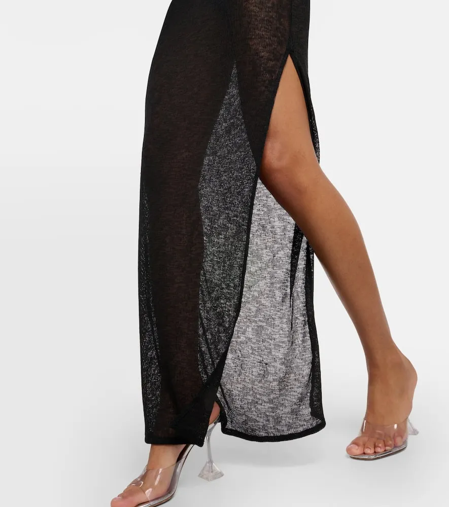 Bananhot Ava off-shoulder maxi dress