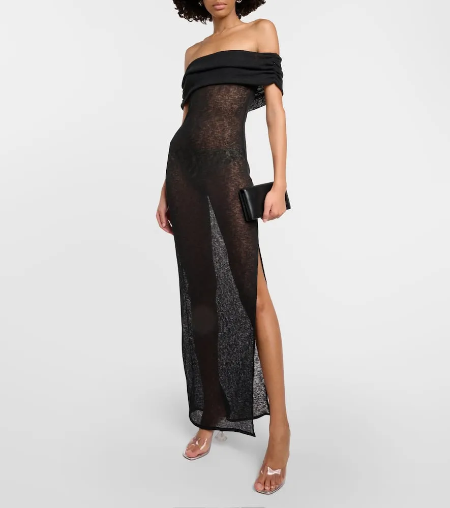 Bananhot Ava off-shoulder maxi dress