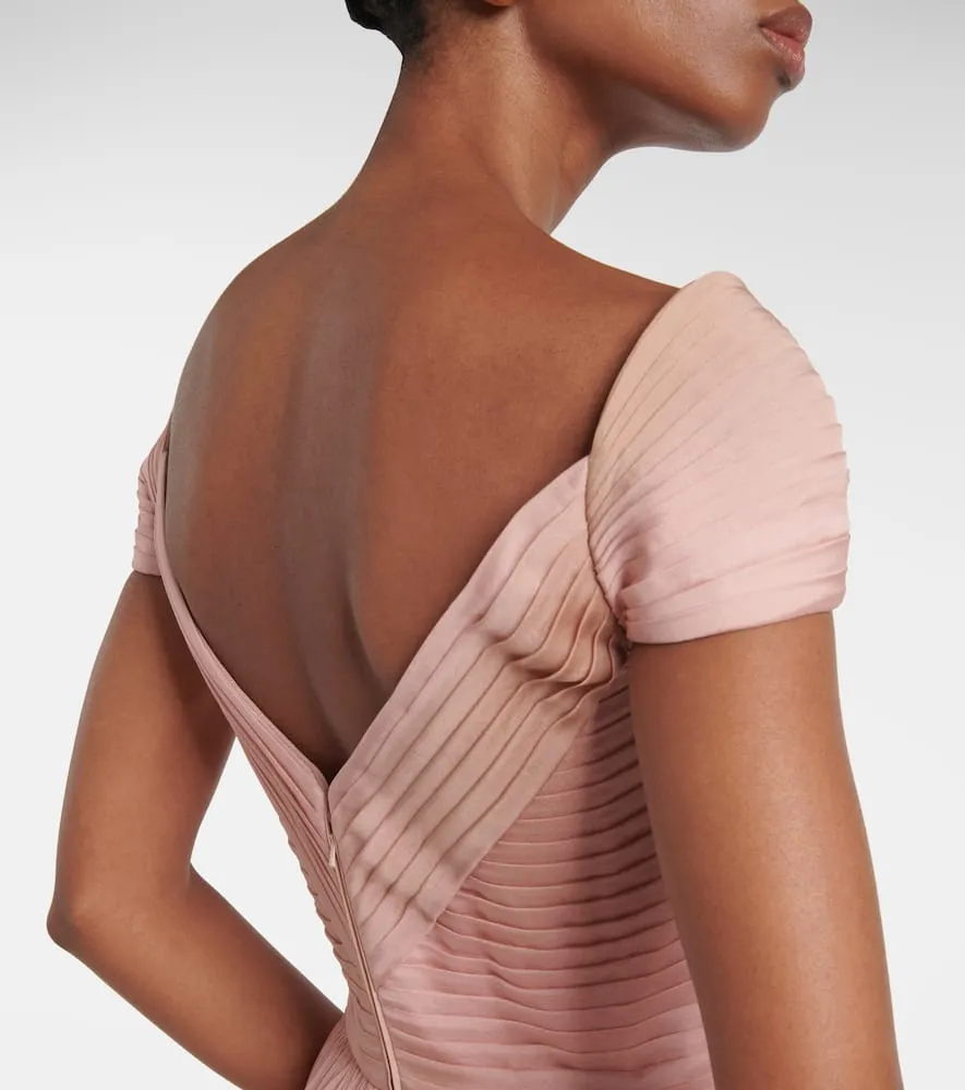 Elie Saab Gathered silk chiffon gown