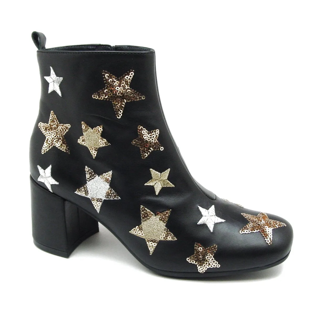 KA 7693 Isseo Black