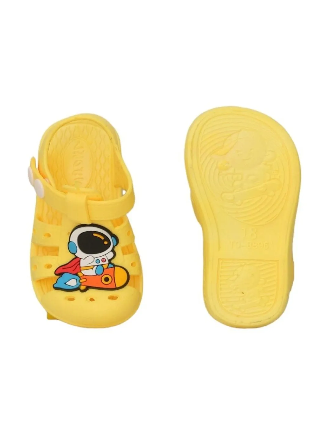 Sunny Space Explorer Sandals - Bright Yellow Astronaut-Themed for Boys